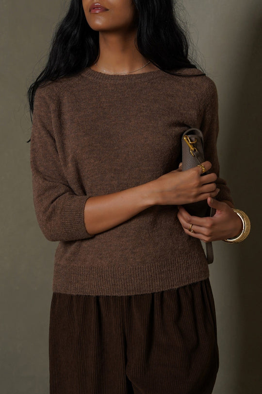 BROWN BEAR HUG SWEATER