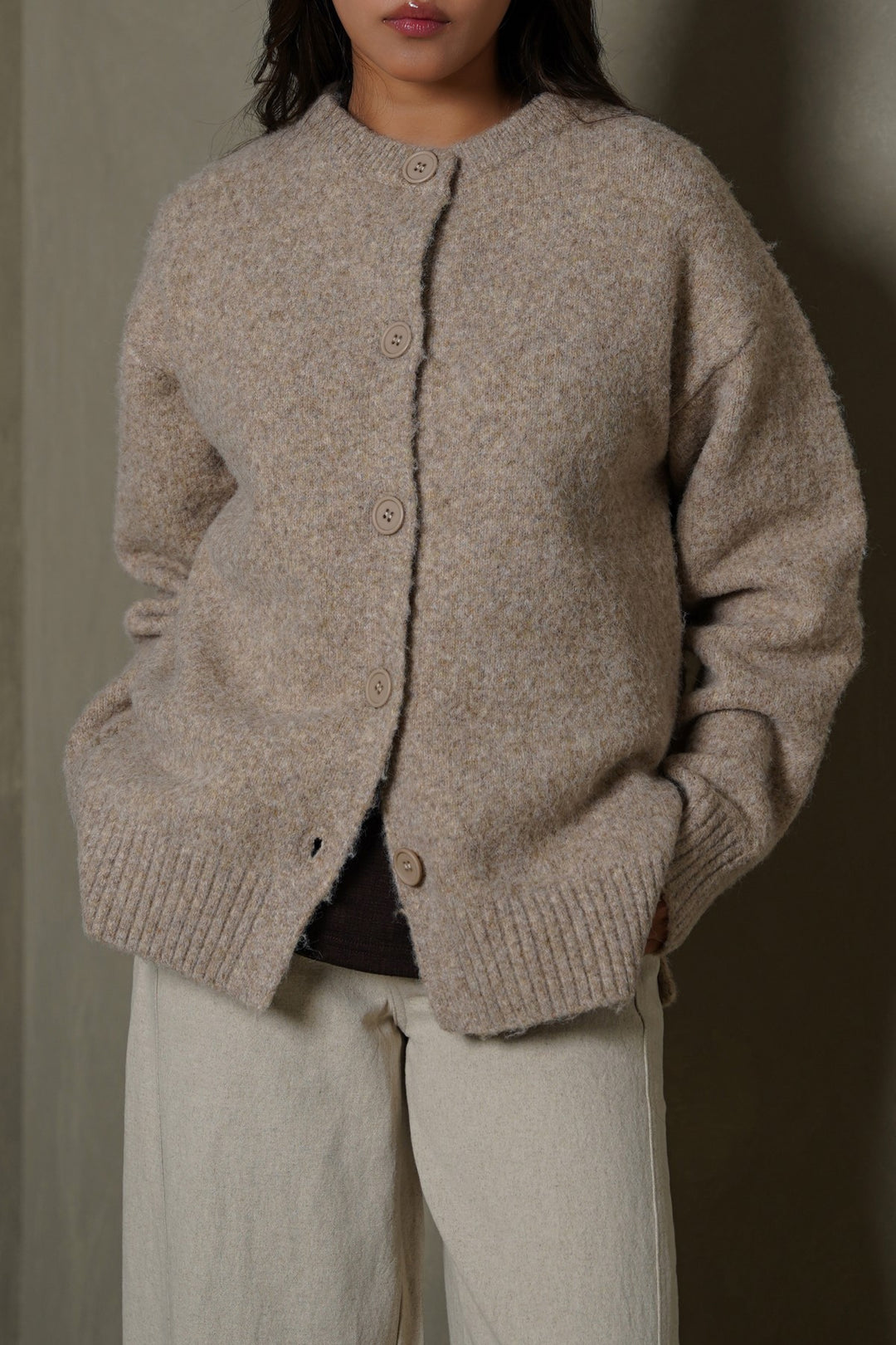 BEIGE TEDDY KNIT CARDIGAN