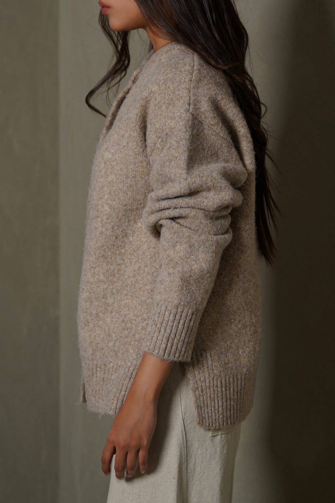 BEIGE TEDDY KNIT CARDIGAN