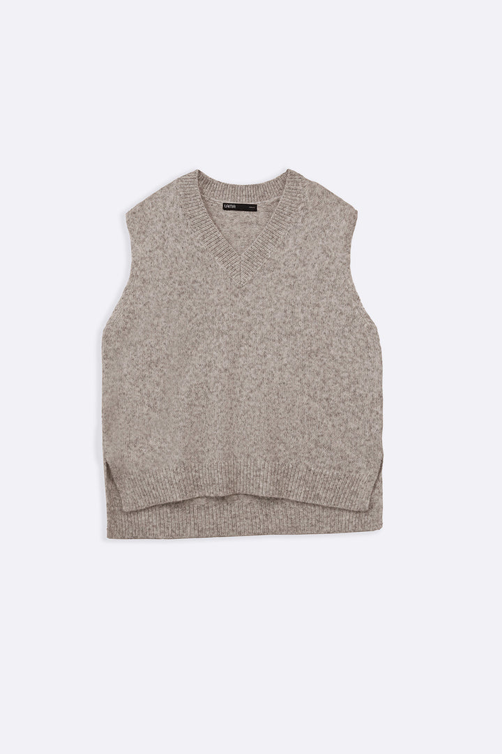 BEIGE V-NECK SWEATER VEST