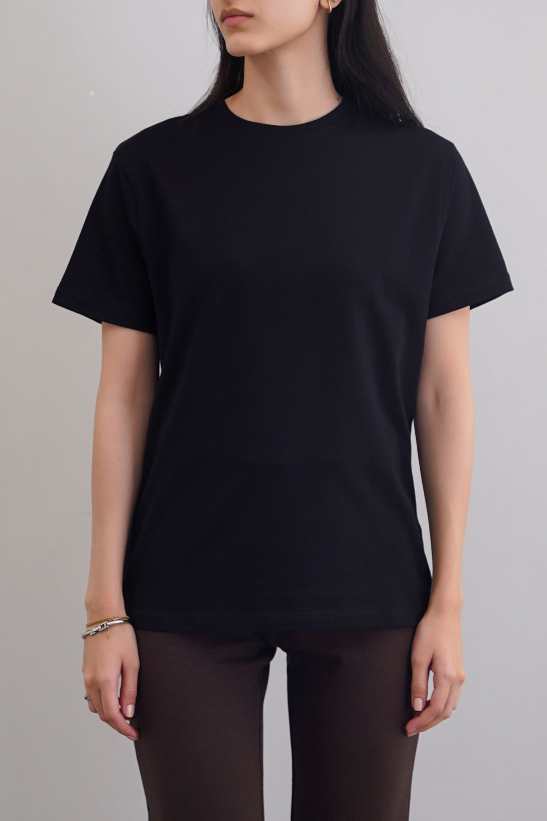 BLACK REGULAR CLASSIC TEE
