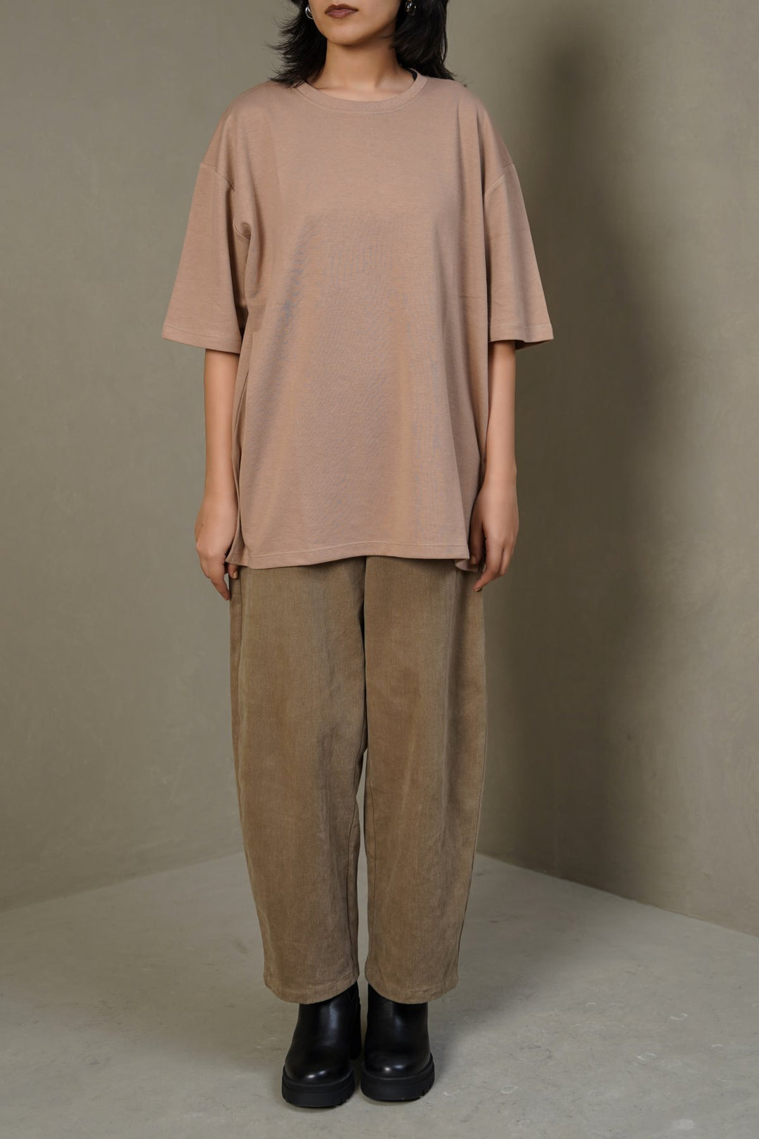 KHAKI OVERSIZED TEE