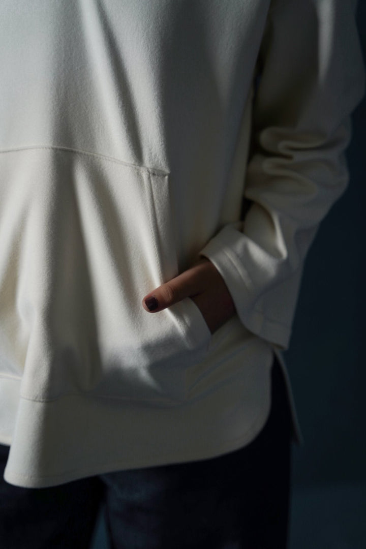 IVORY LOUNGE V-NECK HOODIE