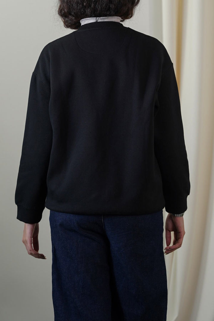 BLACK CLASSIC SWEATSHIRT