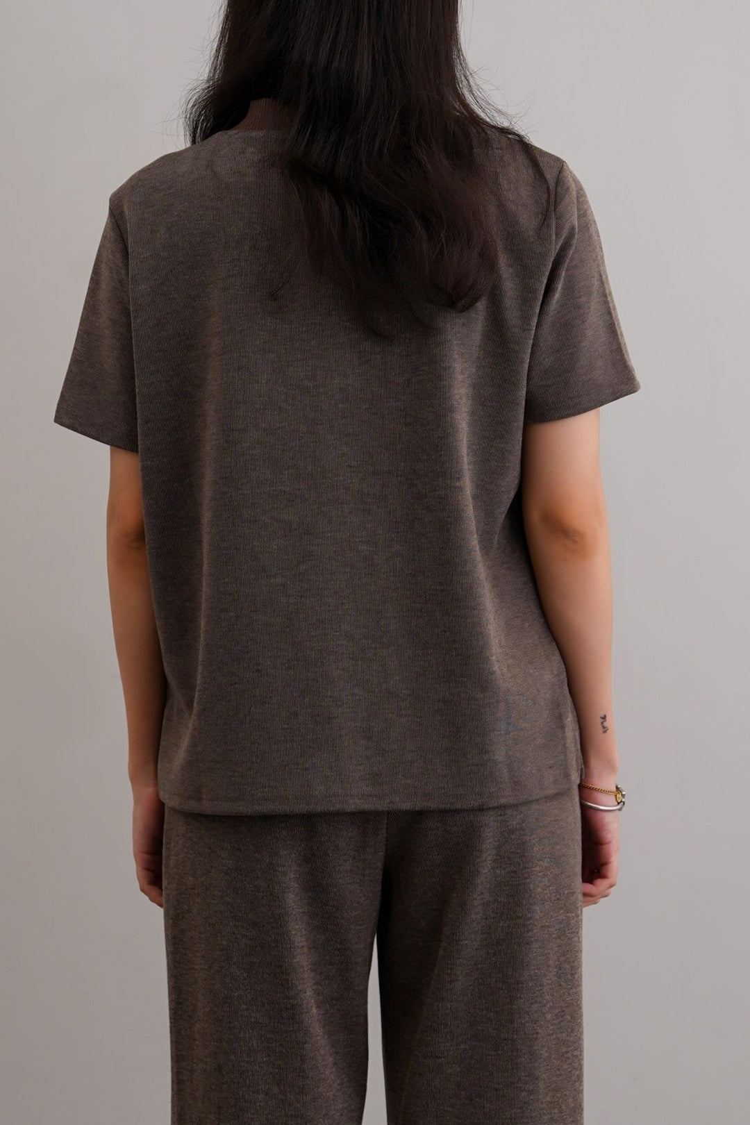 LIVE IN TEE