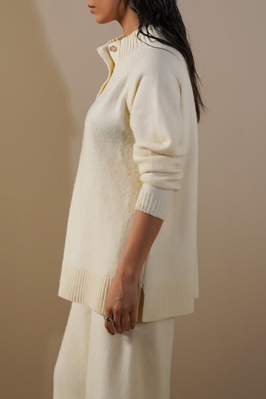 CREAM HENLEY RIBBED PULLOVER