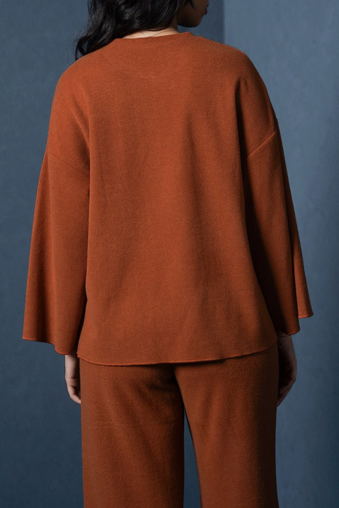 RUST RETREAT SWEATSHIRT