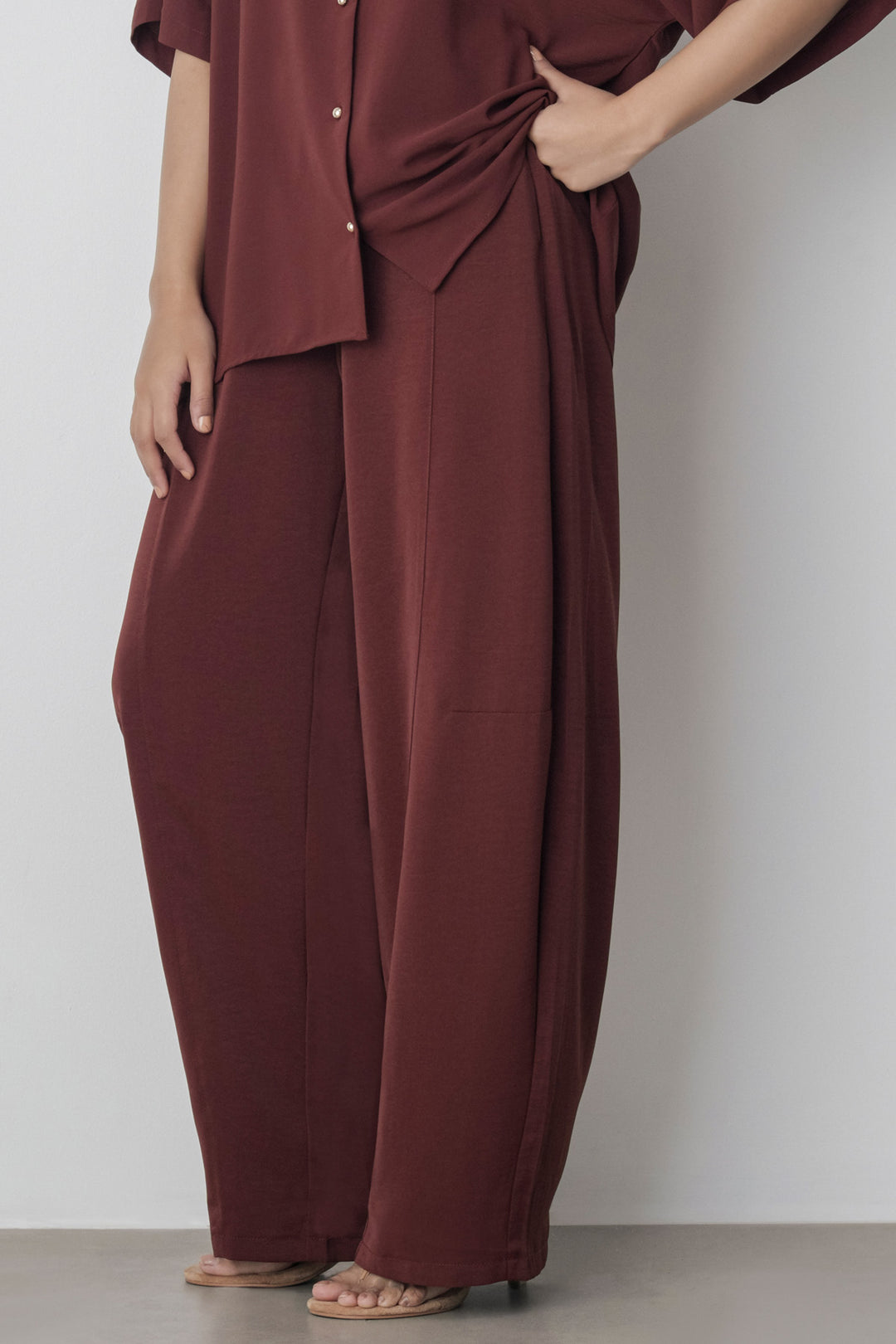 OLD SCHOOL BARREL PANTS