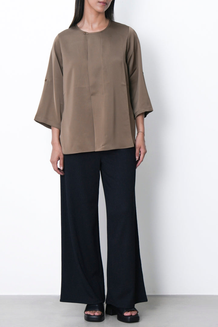 BLACK DEEP PLEAT PANTS