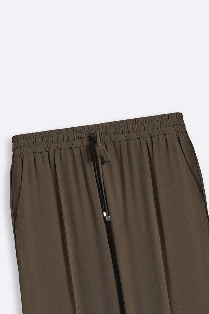 BROWN SLINKY SEAM TROUSER
