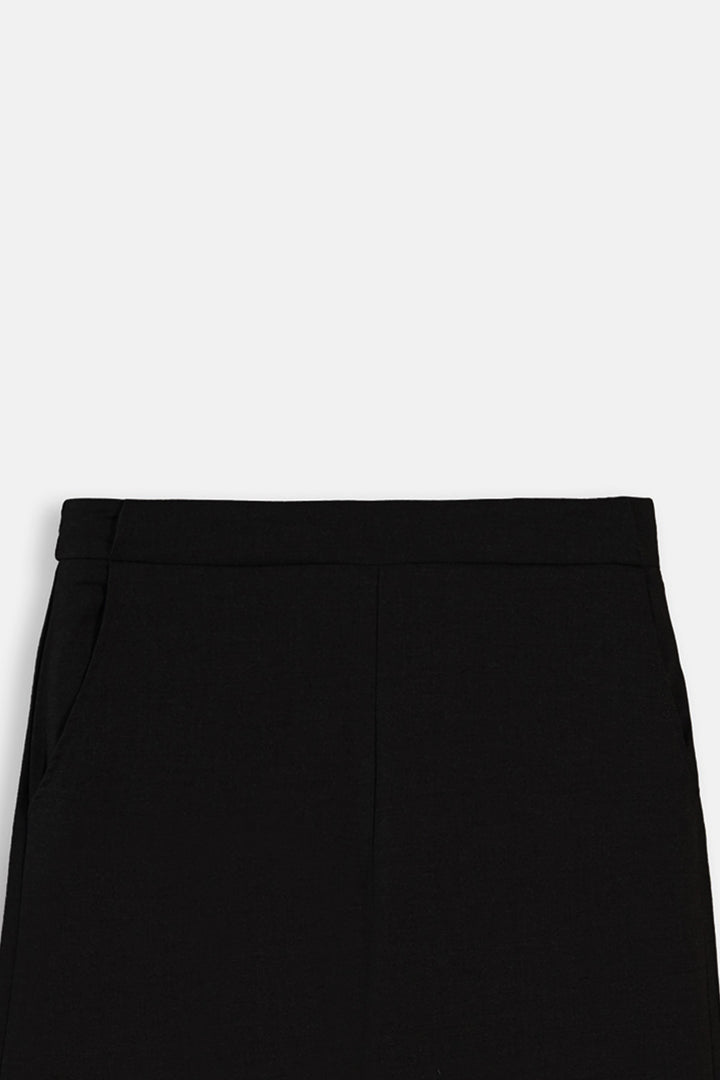 BLACK EASY CROPPED PANTS