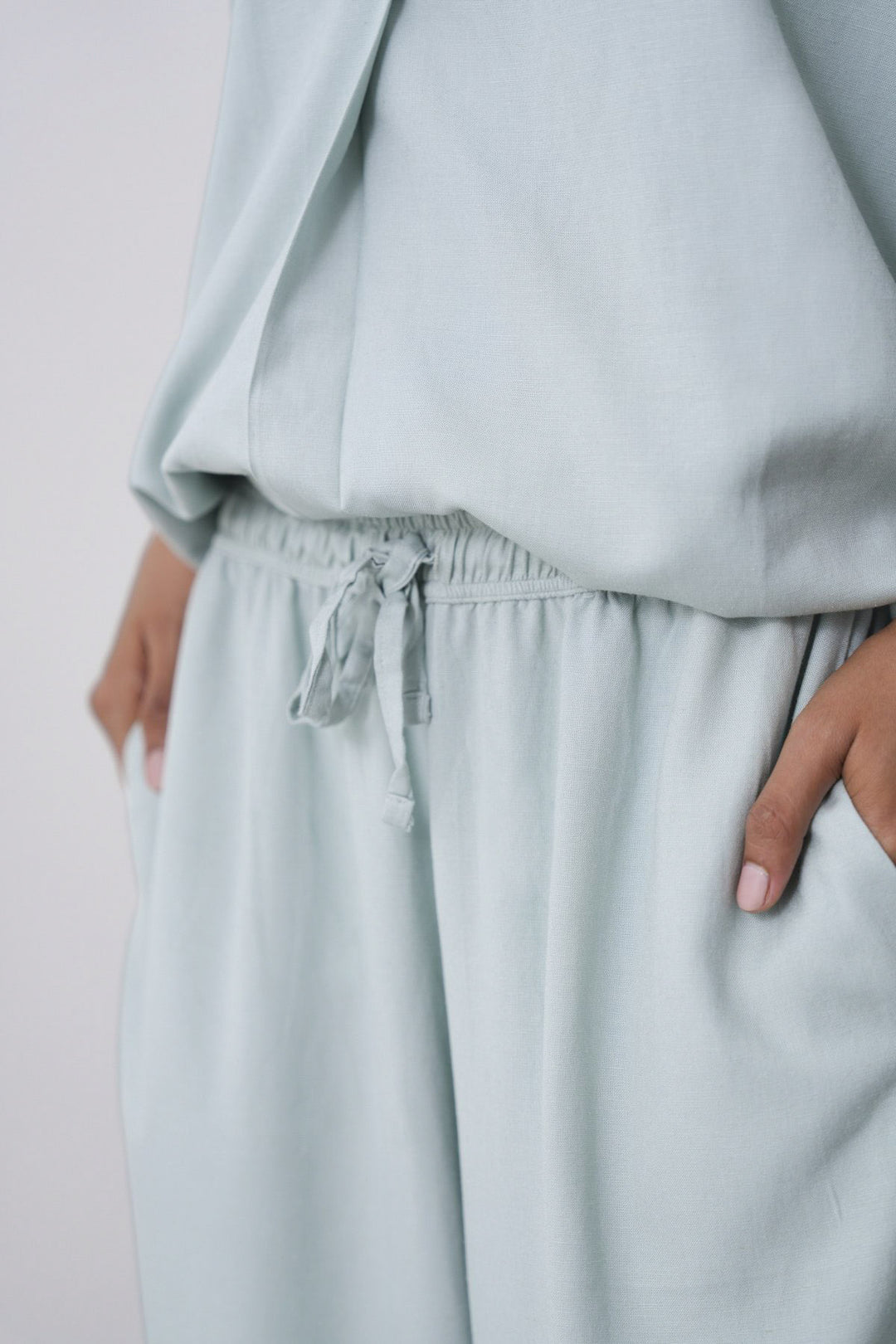 STRAIGHT WIDE PANTS