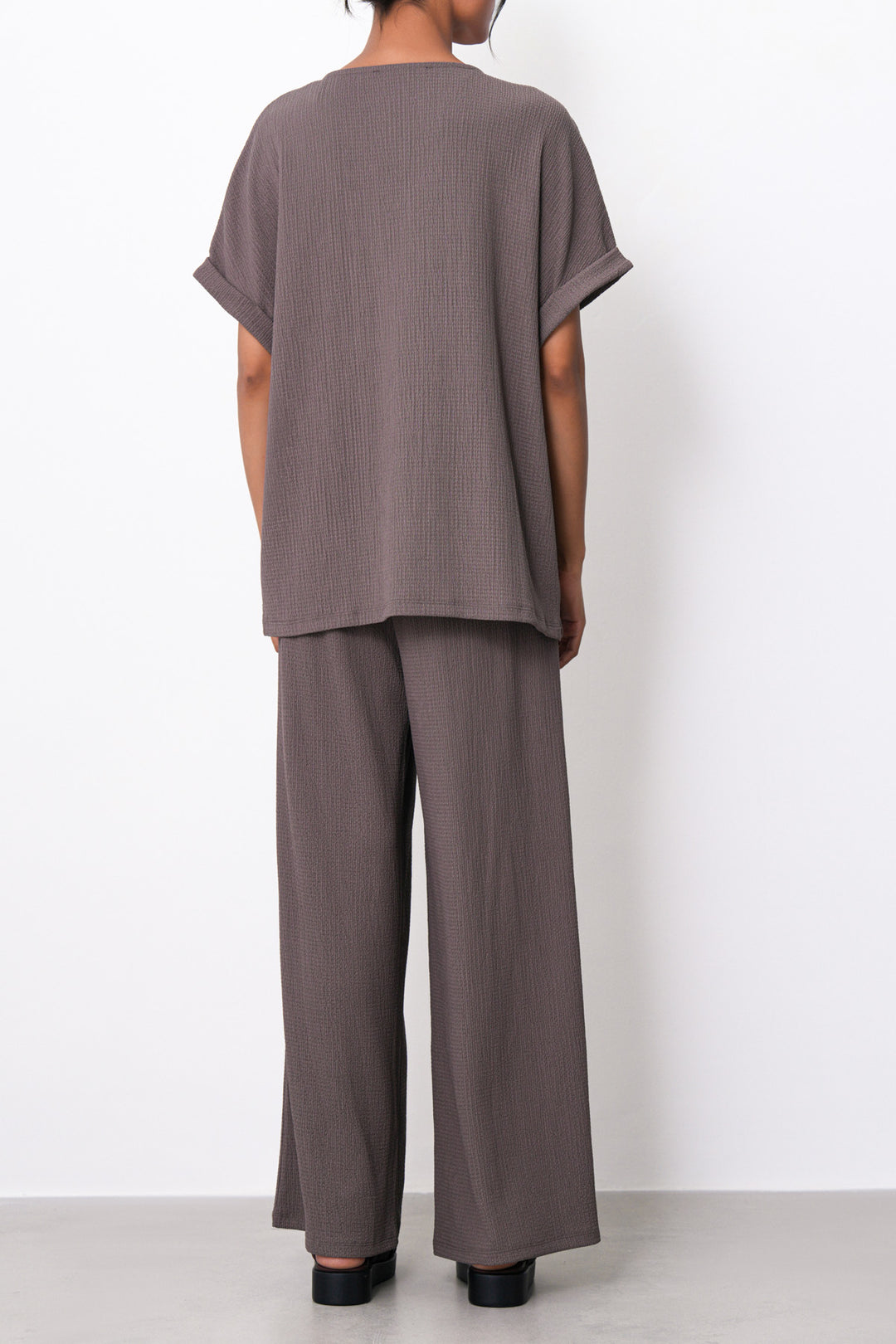 BROWN TEXTURED PANTS