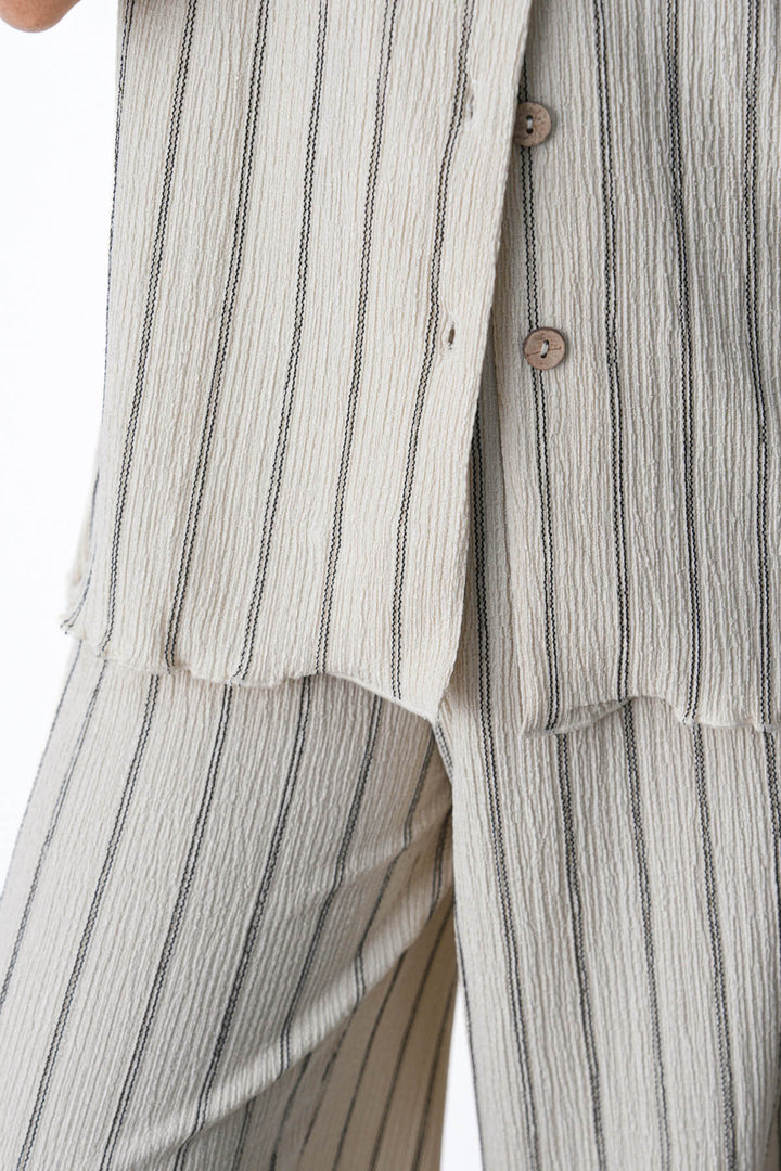 WHITE STRIPPED PANTS
