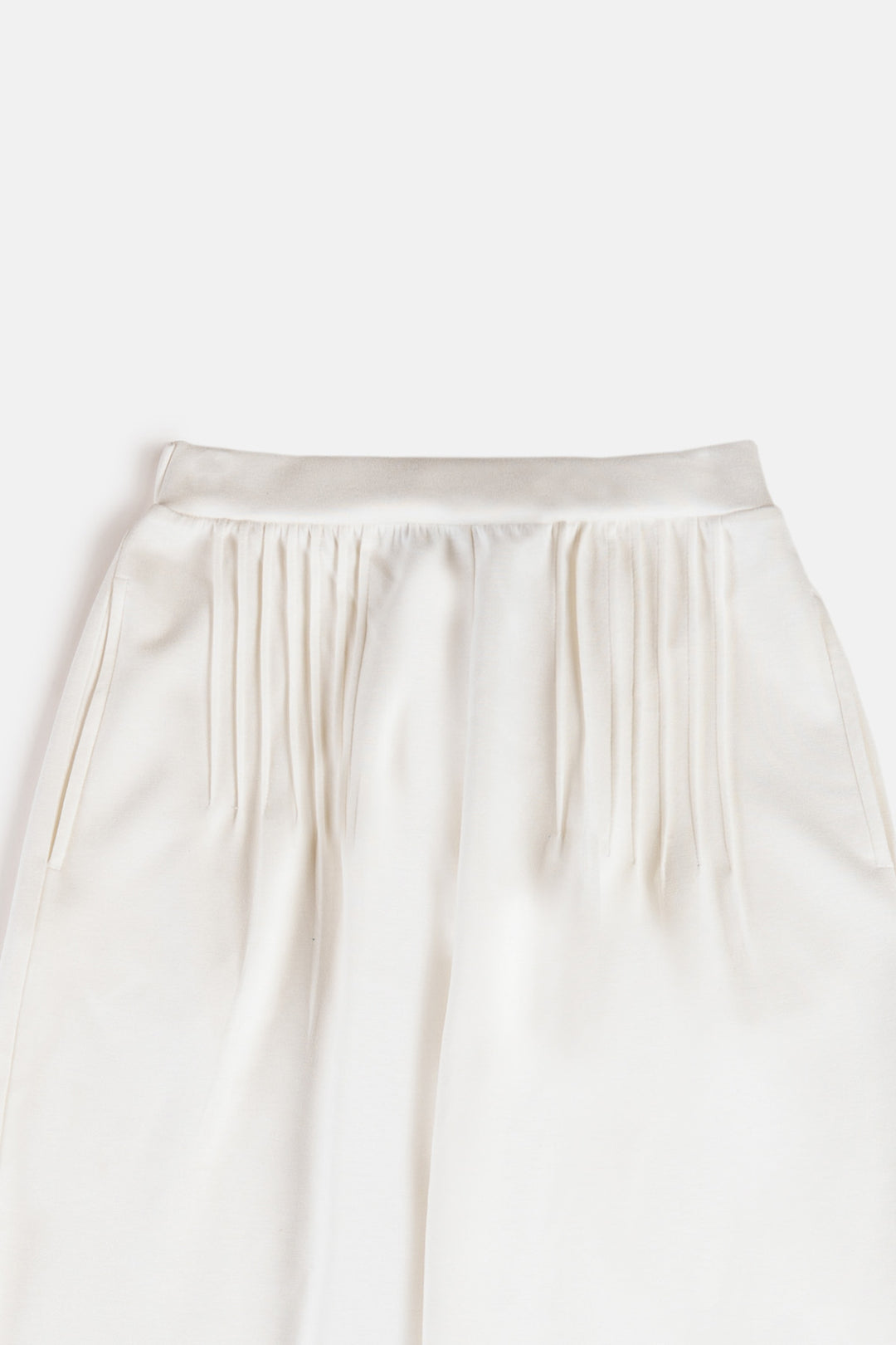 PINTUCK PLEATED PANT