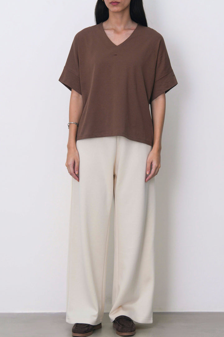 STRAIGHT-LEG PANTS