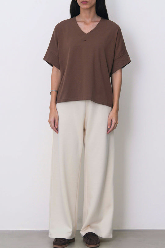 STRAIGHT-LEG PANTS