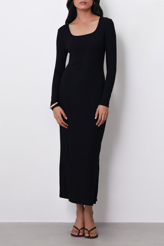 SCOOP NECK DRESS