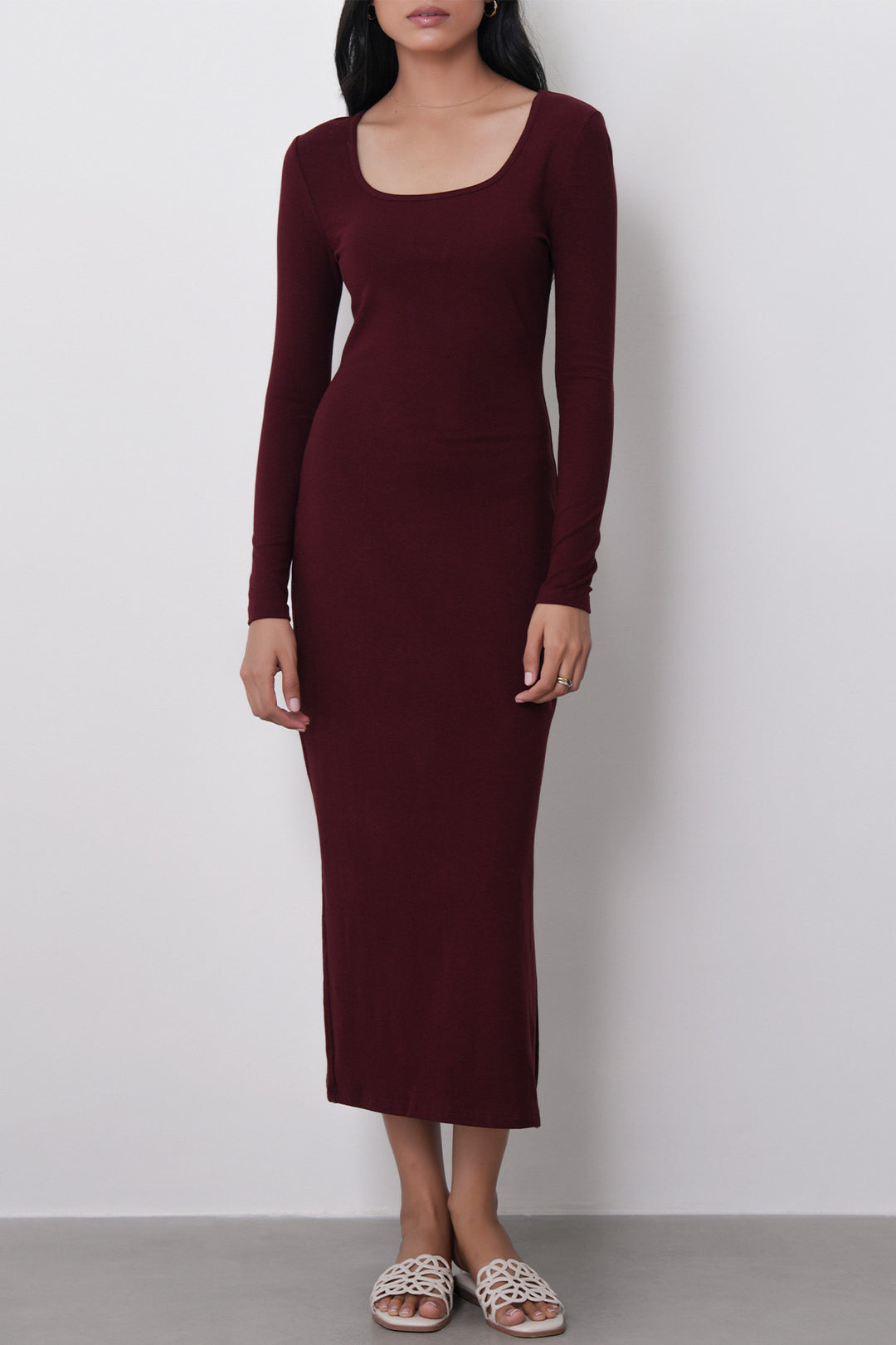 BURGUNDY SCOOP NECK DRESS