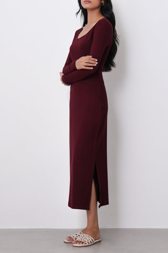 SCOOP NECK DRESS