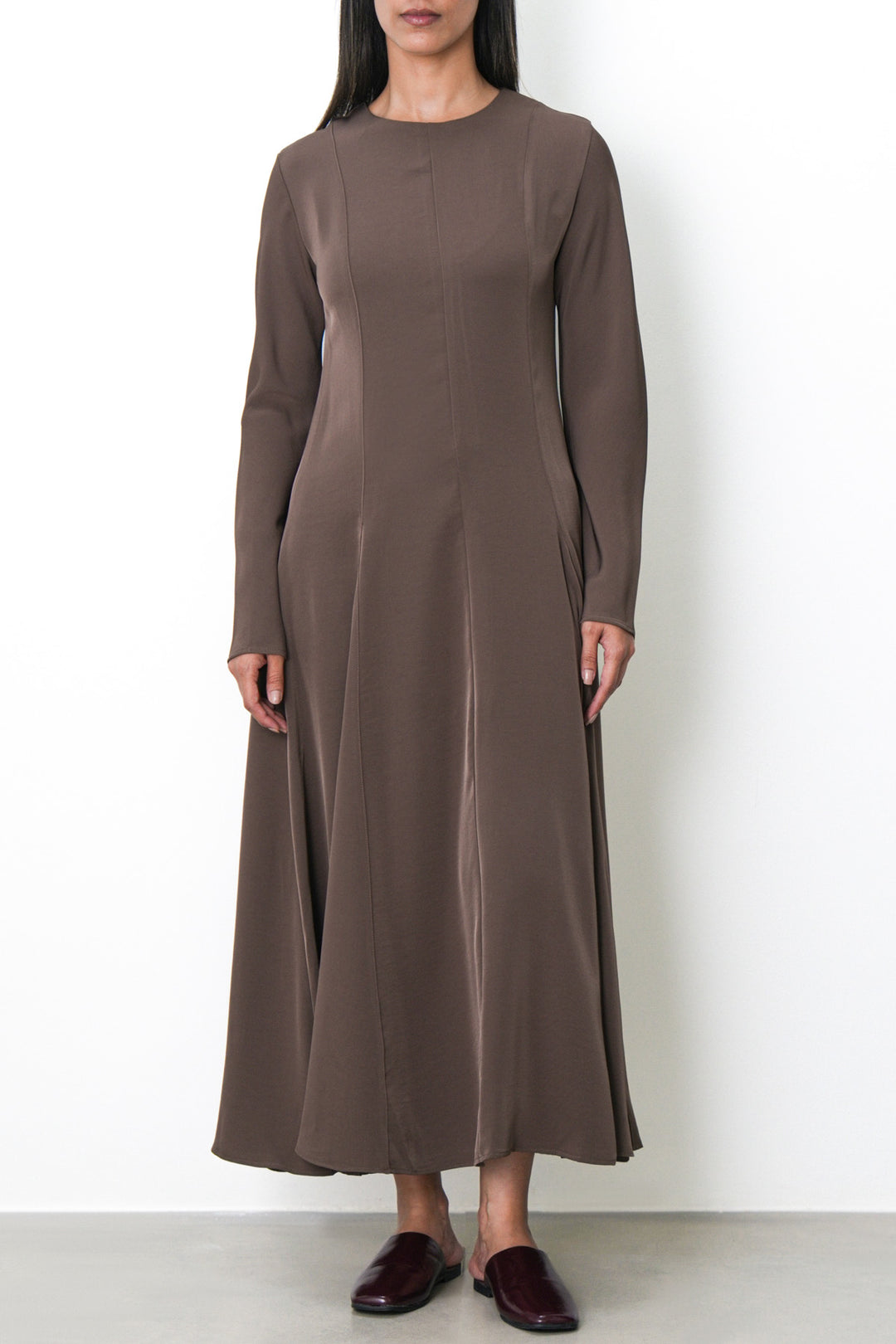 TAUPE SCULPT FLARE DRESS