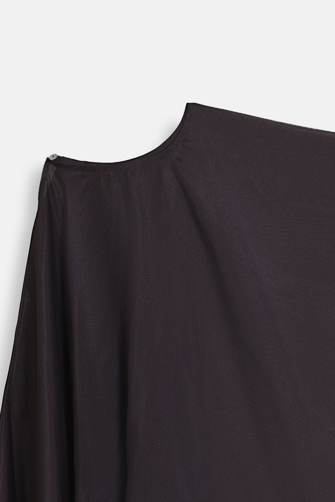 DATE NIGHT DRESS WITH CAPELET