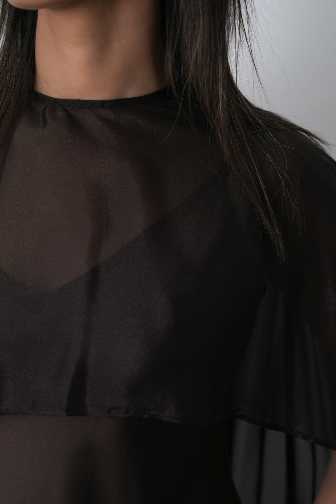 DATE NIGHT DRESS WITH CAPELET