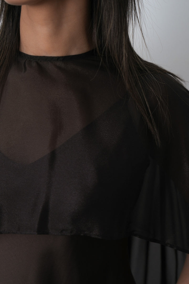 DATE NIGHT DRESS WITH CAPELET