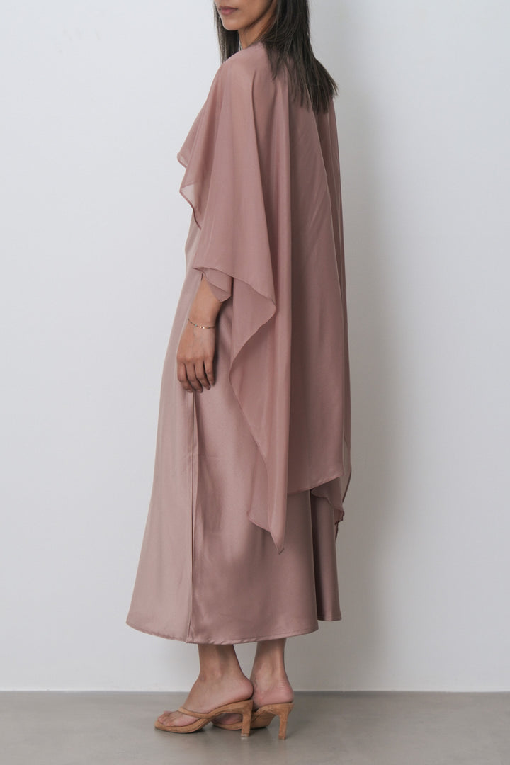 DATE NIGHT DRESS WITH CAPELET