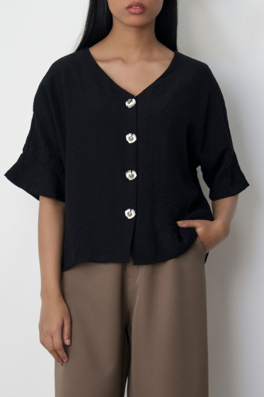 BLACK GINGKO TEXTURED BLOUSE