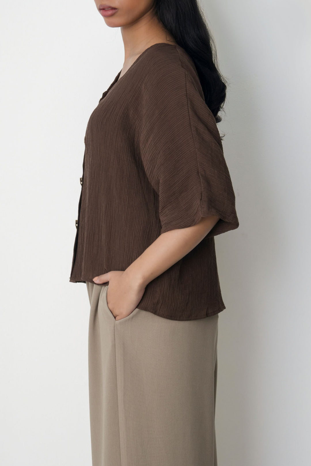 BROWN GINGKO TEXTURED BLOUSE