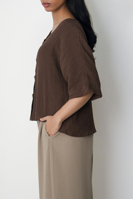 BROWN GINGKO TEXTURED BLOUSE