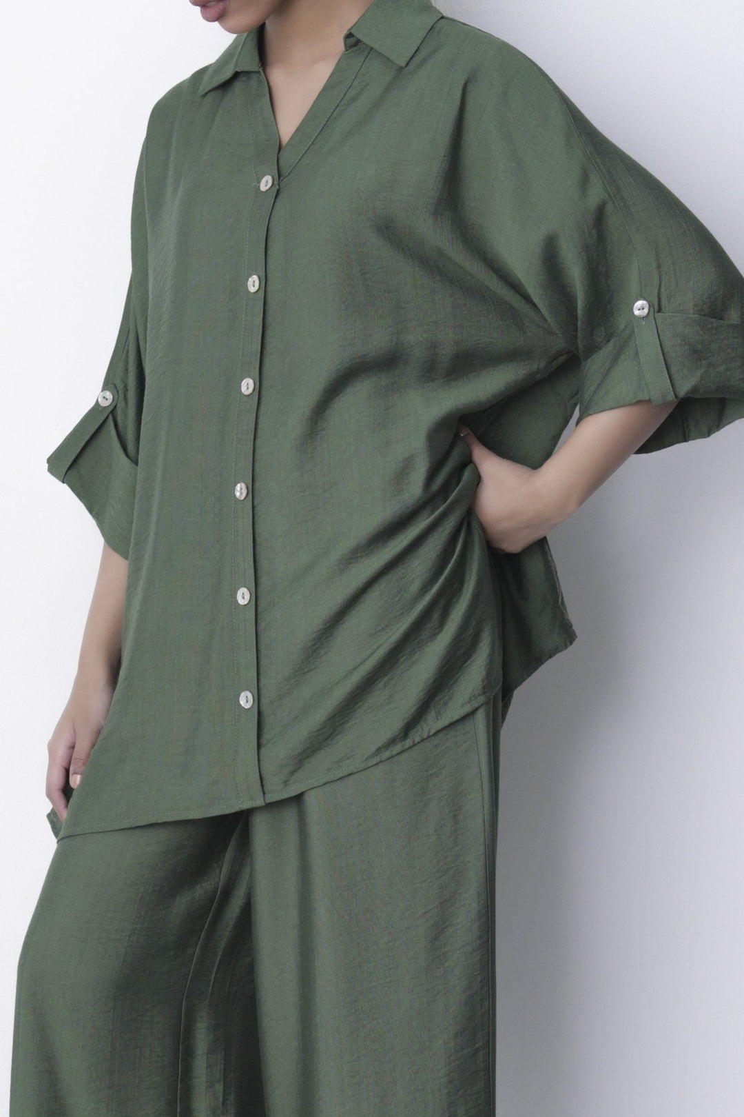 GREEN SOFT TURN UP SHIRT