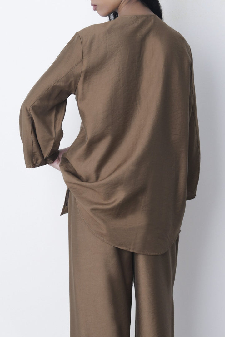 BROWN SEA TREASURES BLOUSE