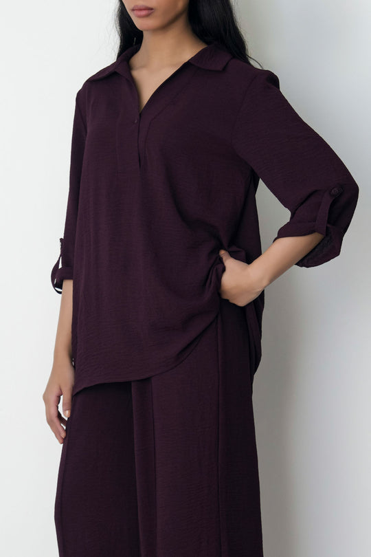 WINE SLINKY HALF PLACKET BLOUSE