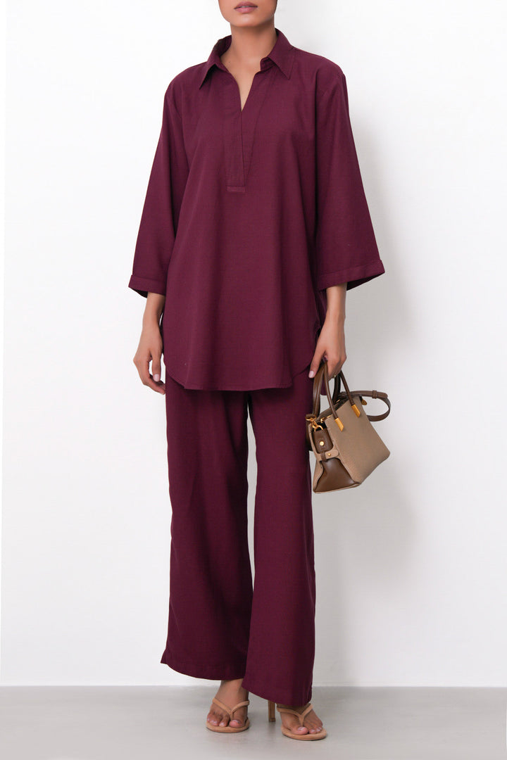 RELAXED COLLARED TOP