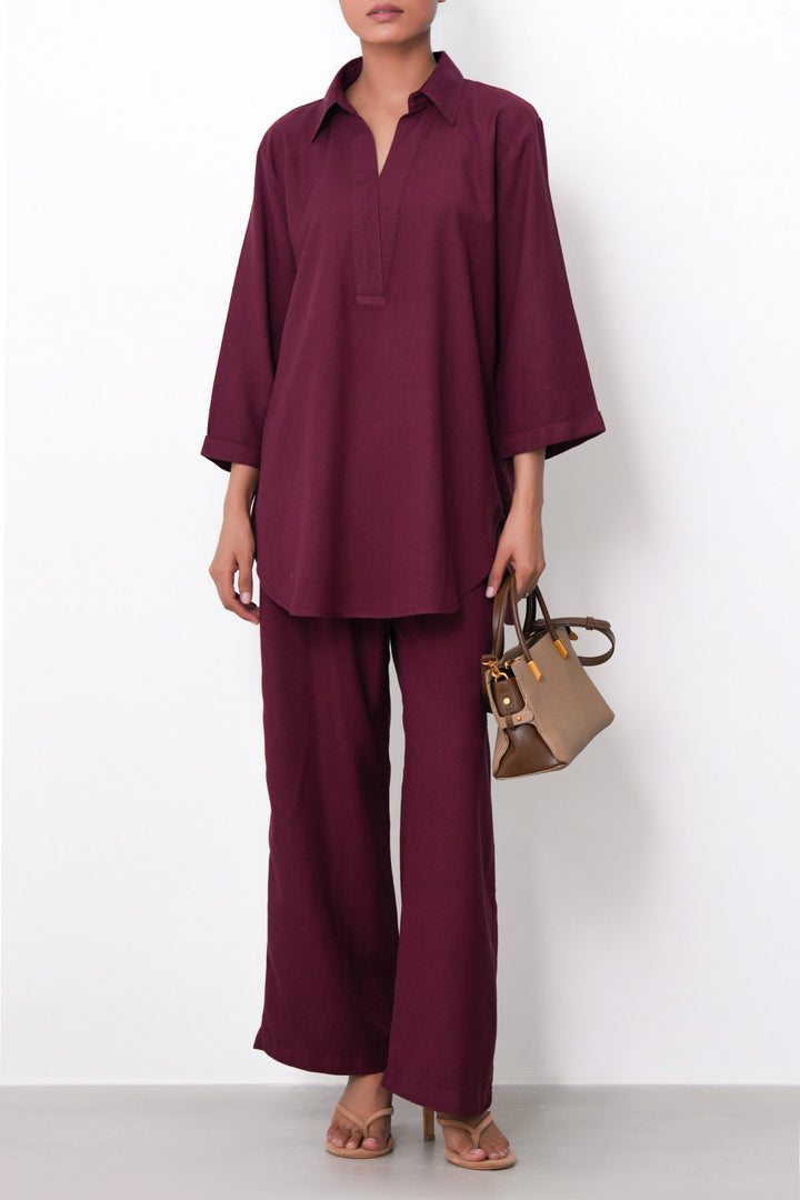 RELAXED COLLARED TOP