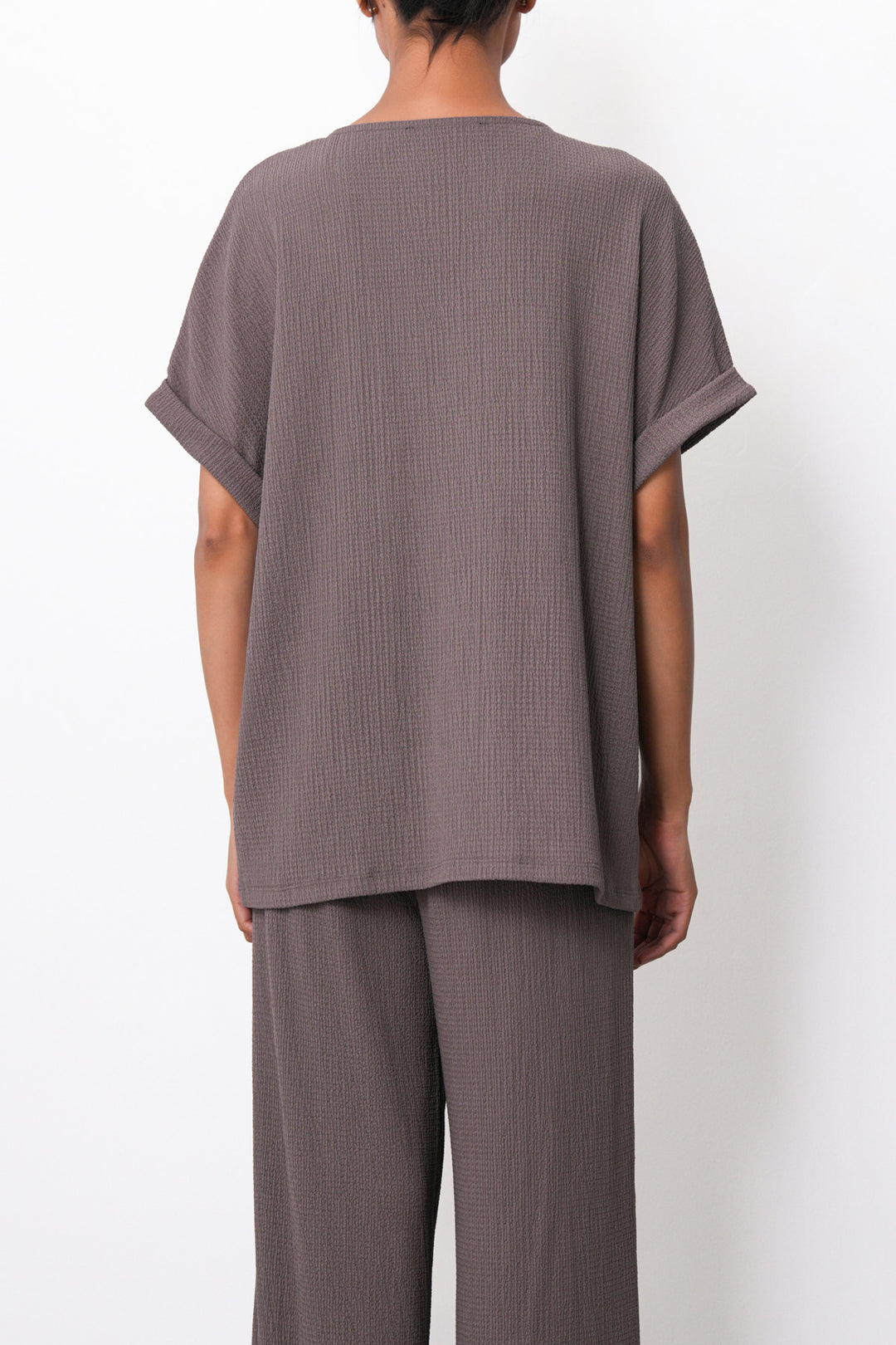 BROWN V-NECK KNIT BLOUSE