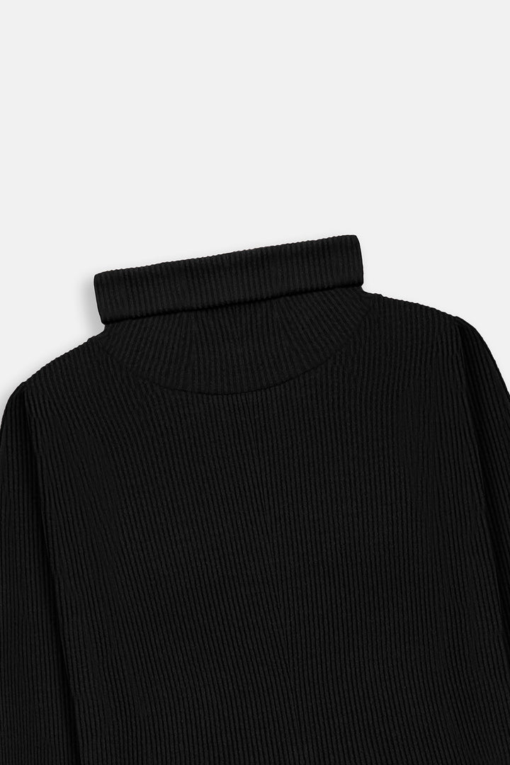 BLACK SOFT KNIT PULLOVER