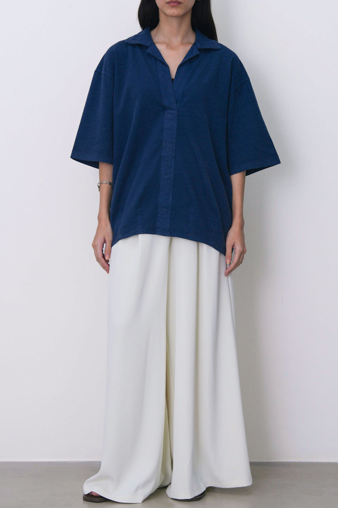 NAVY RELAXED POPOVER SHIRT