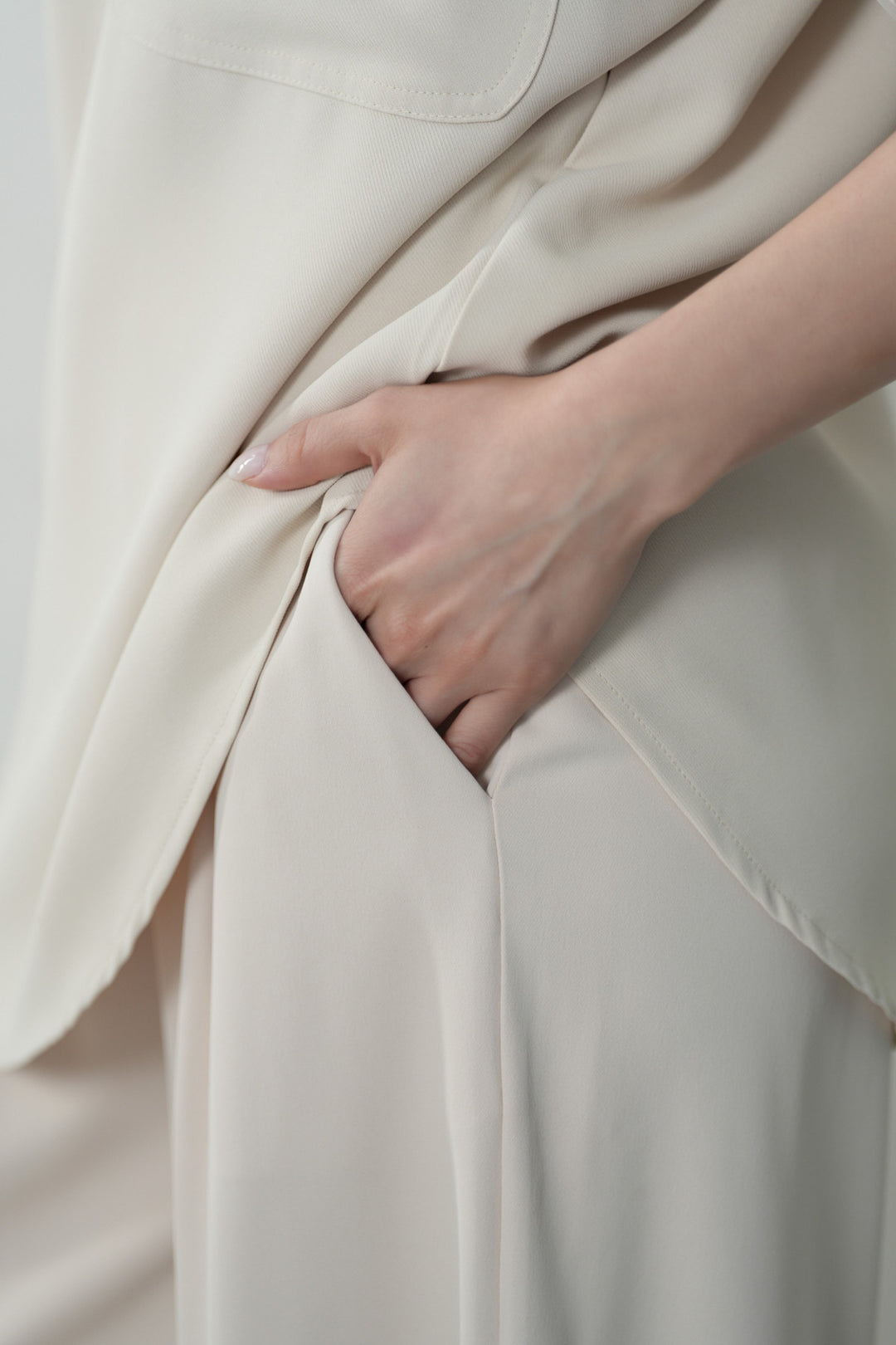 BOXY CREW TOP