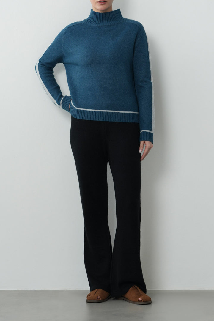 ESSENTIAL MOCK NECK JUMPER