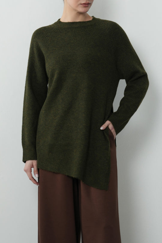 PLUSHY KNIT SWEATER