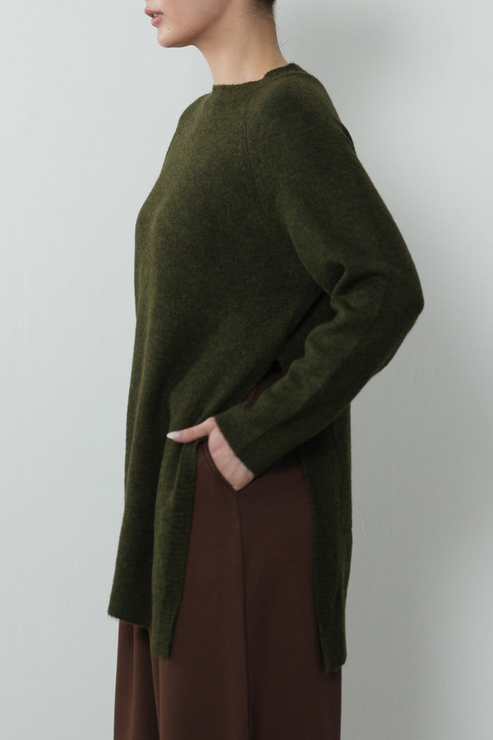 PLUSHY KNIT SWEATER