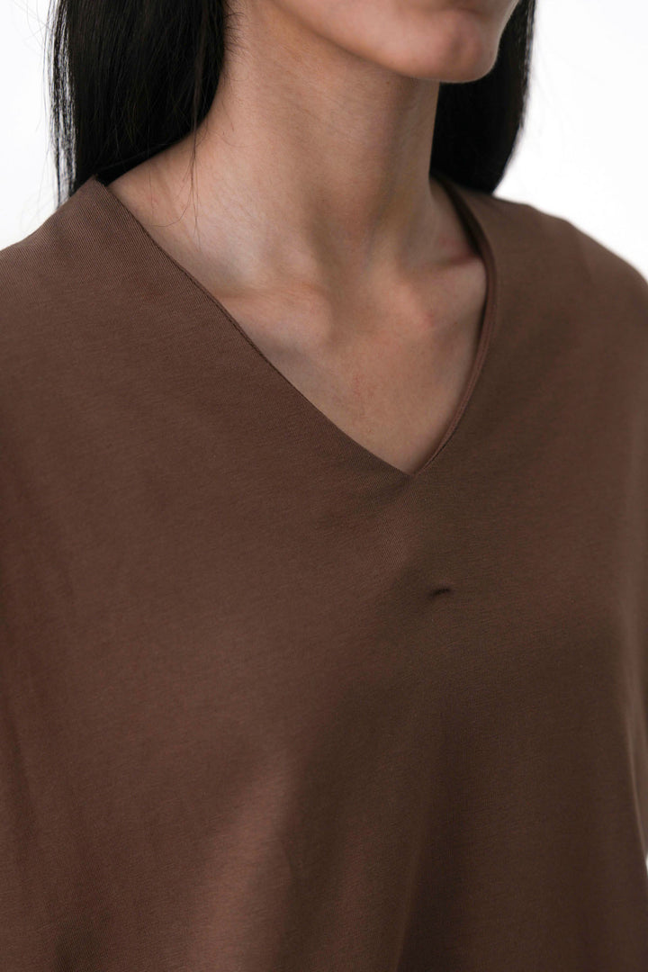 BROWN BATWING FLOW TEE