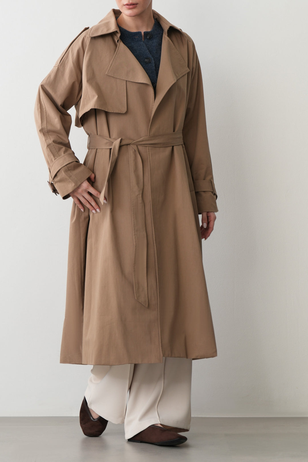 SILKY TRENCH STYLE COAT