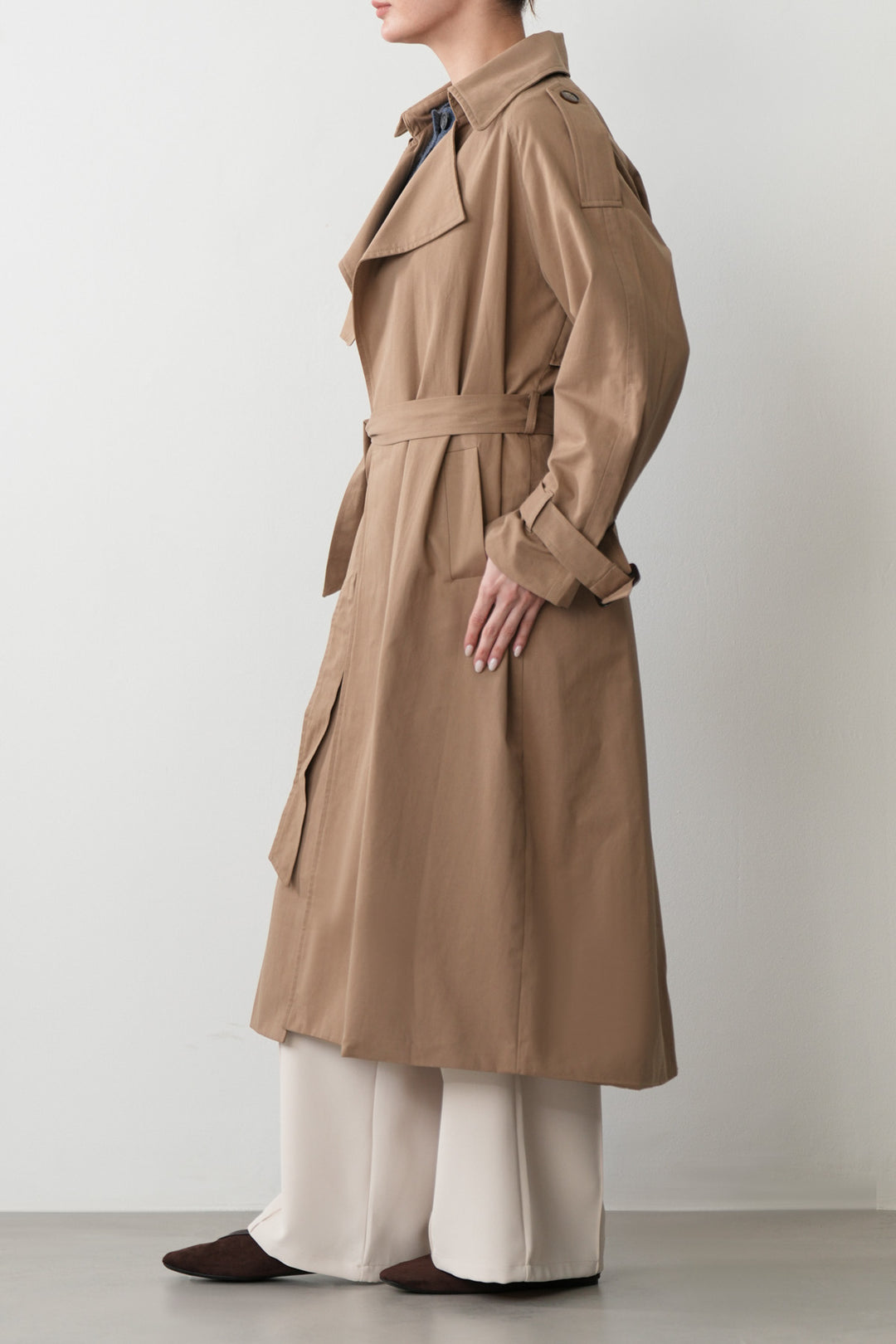 SILKY TRENCH STYLE COAT