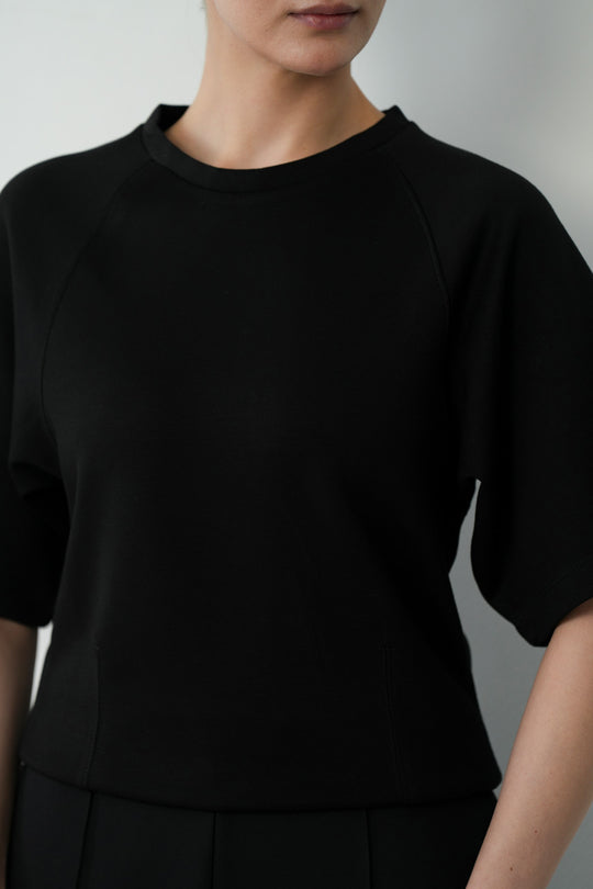 SEAMED REGLAN TEE