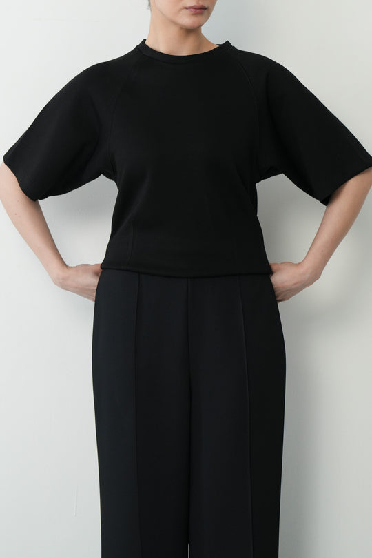 SEAMED REGLAN TEE