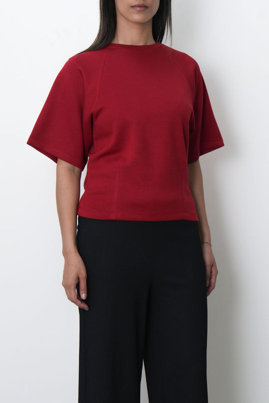 BURGUNDY SEAMED REGLAN TEE
